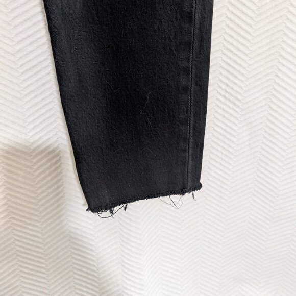Levi's Wedgie Black Skinny High Rise Size 30 Distressed Raw Hem Denim Stretch - Picture 7 of 10
